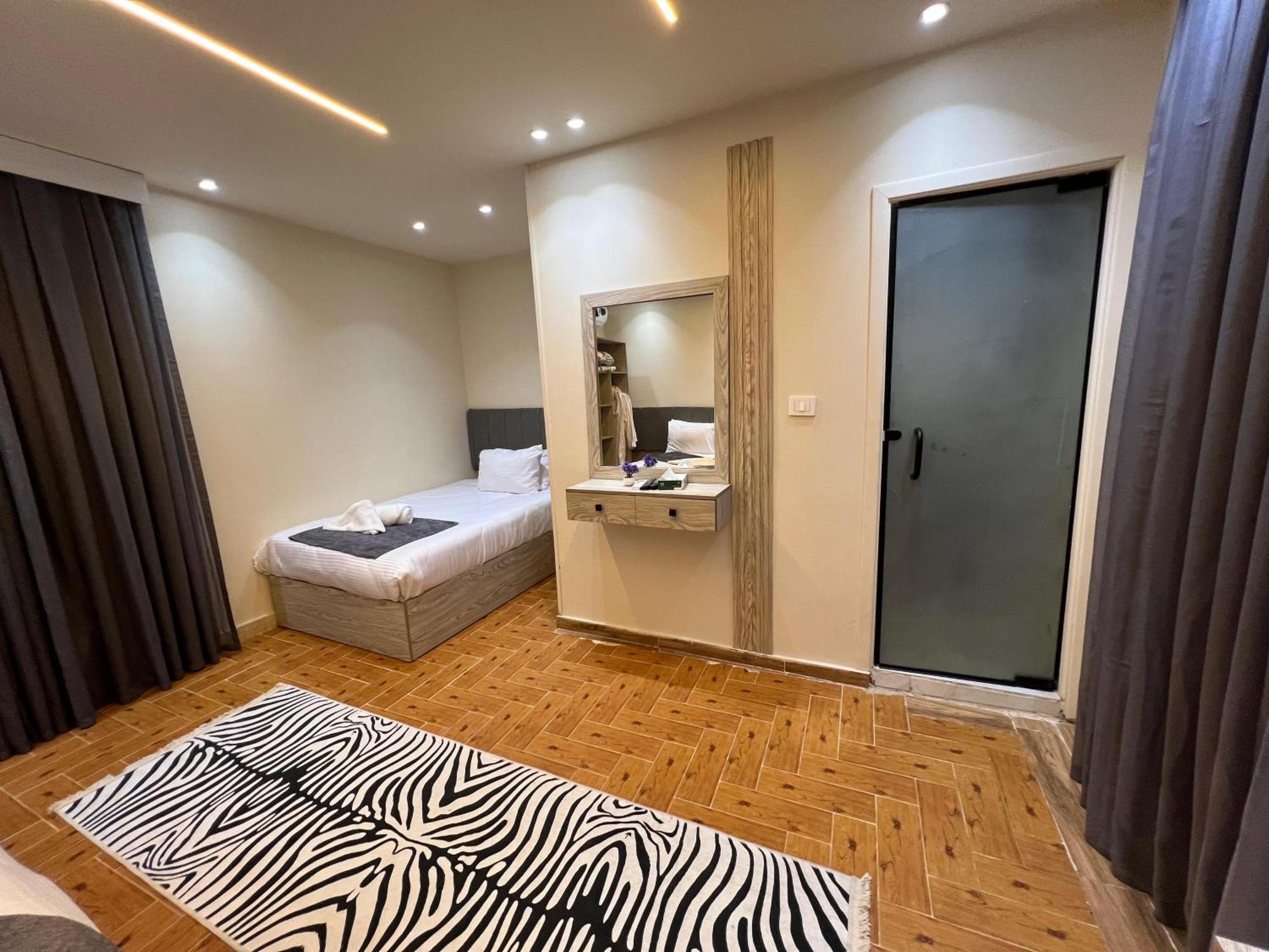 New Scarab Pyramids View Hotel Kafrat al Jabal Ngoại thất bức ảnh